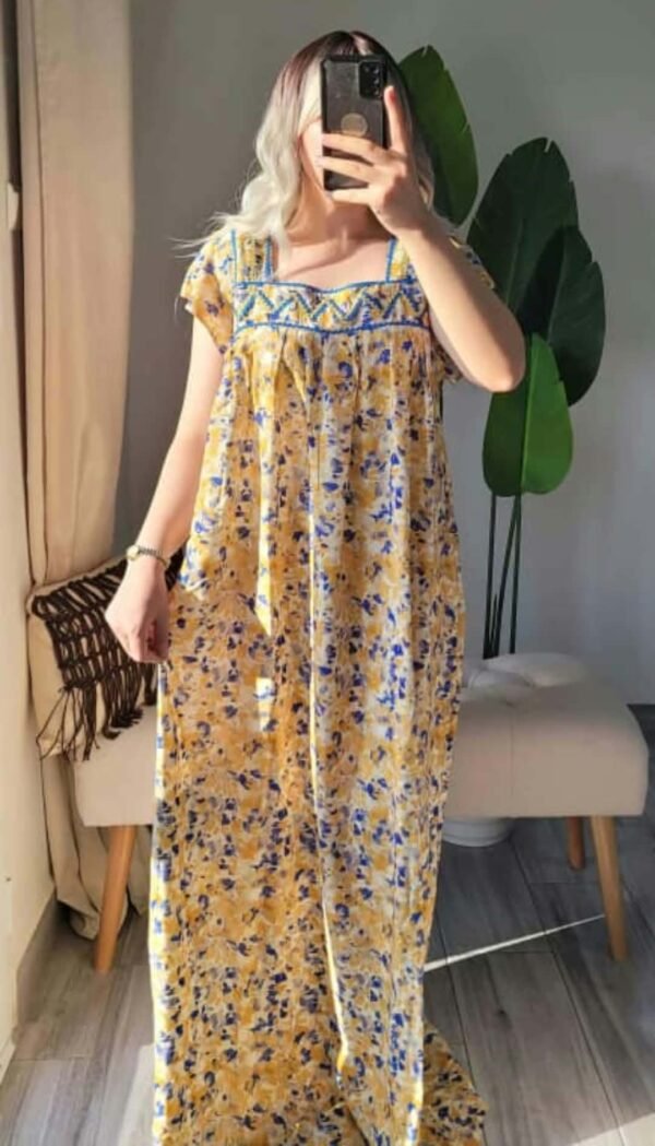 Robe Thanina