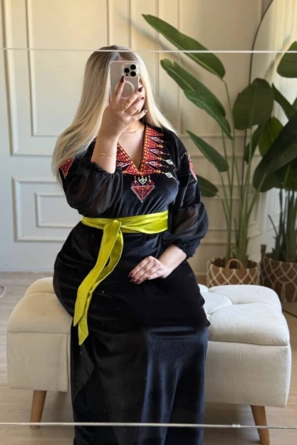 Robe Yenayer